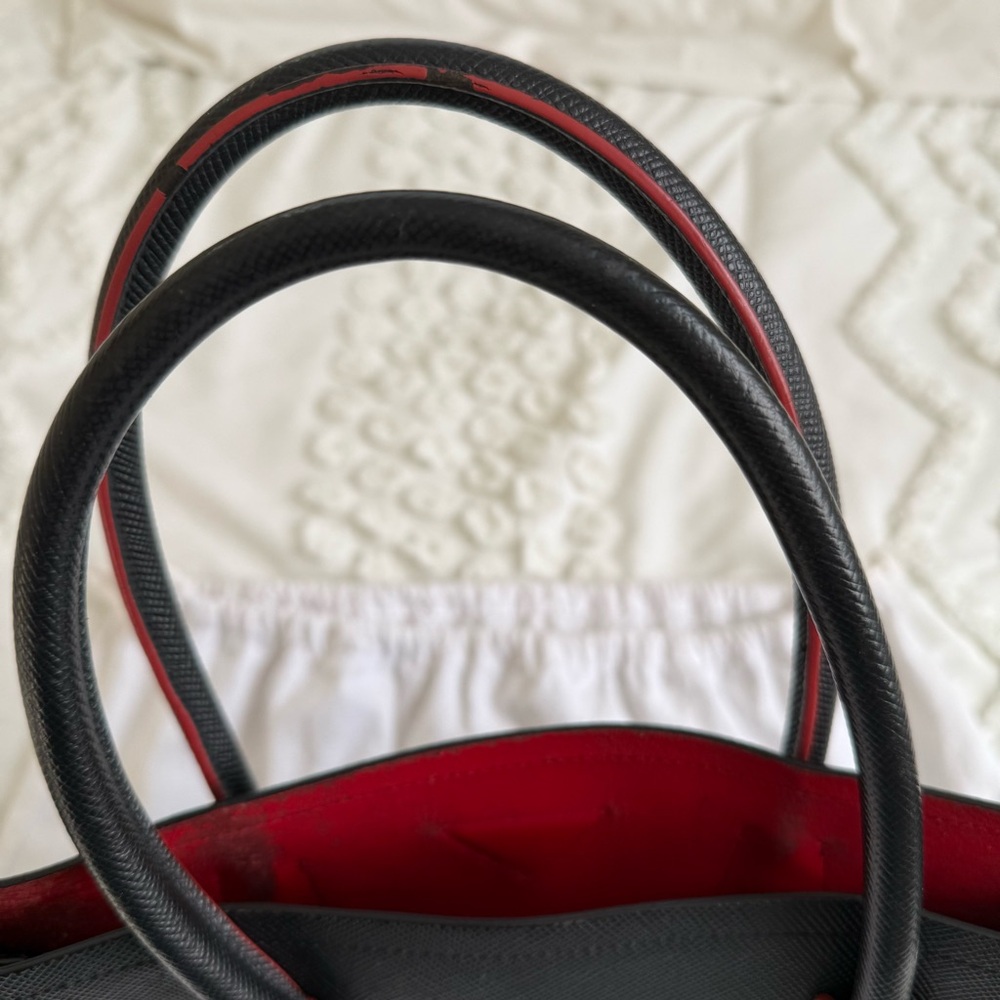 Prada Saffiano Double Large Tote in Black and Red. - Picture 12 of 16